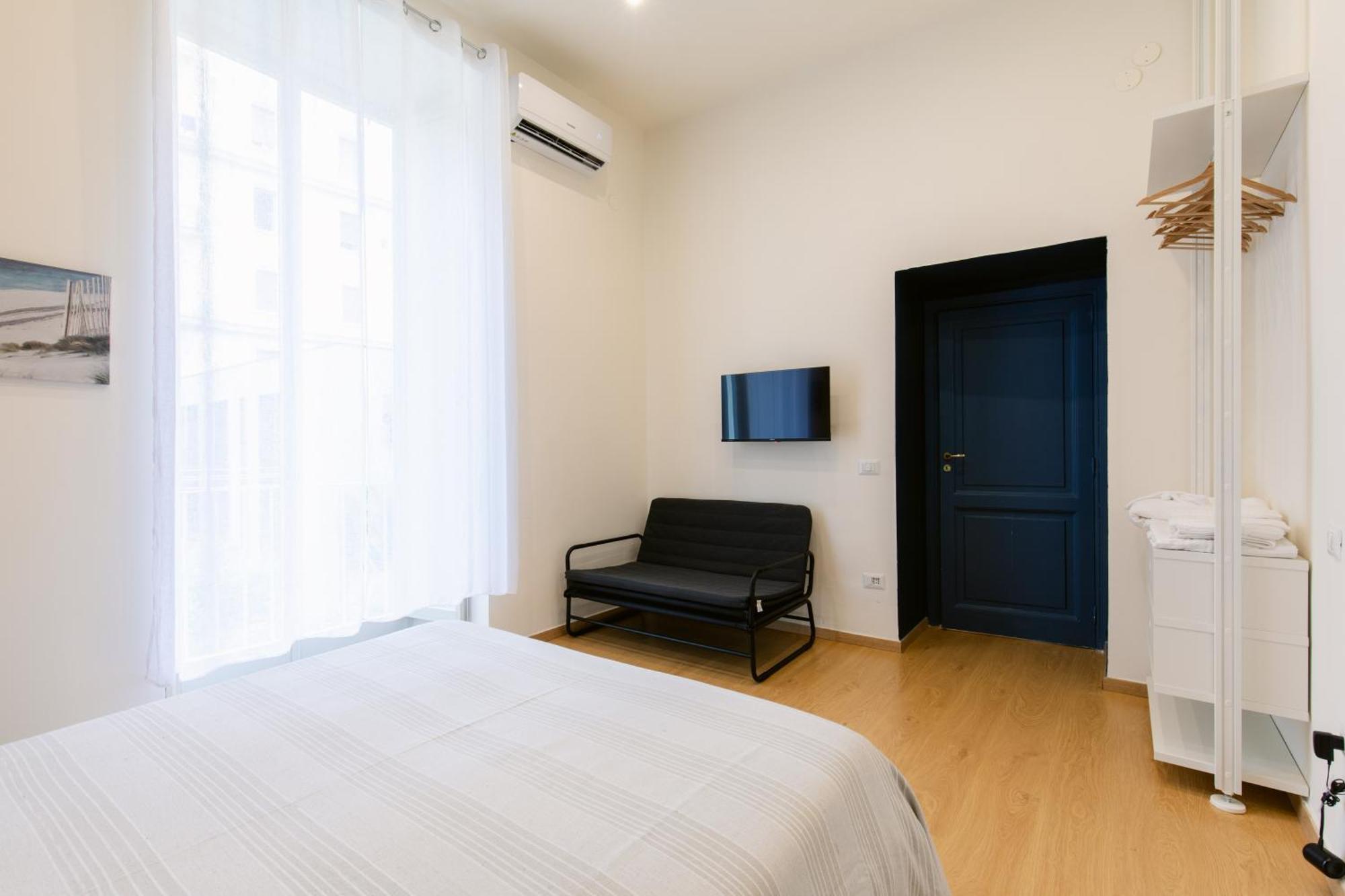 Calaba Chiaia Apartment Naples Exterior photo