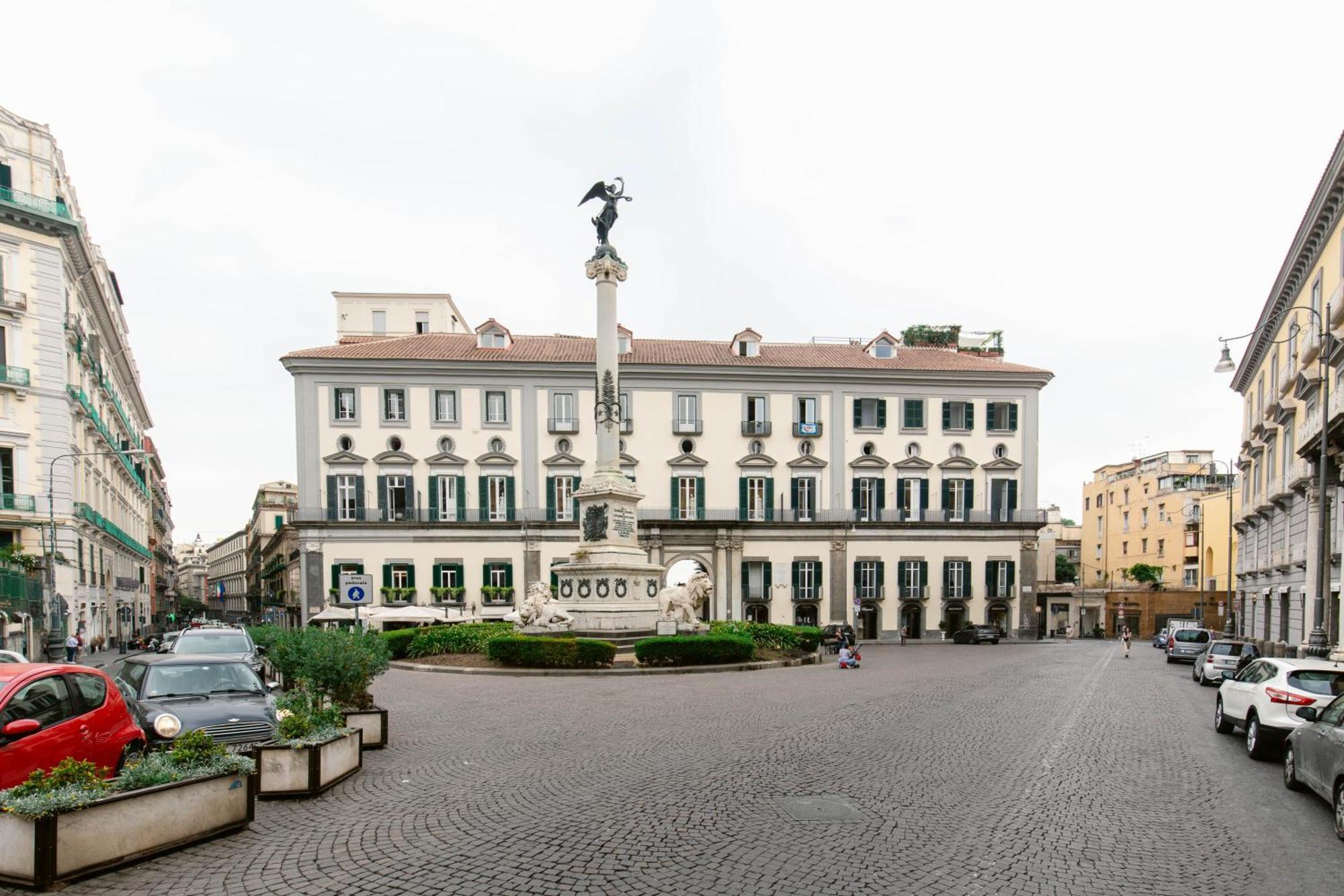 Calaba Chiaia Apartment Naples Exterior photo